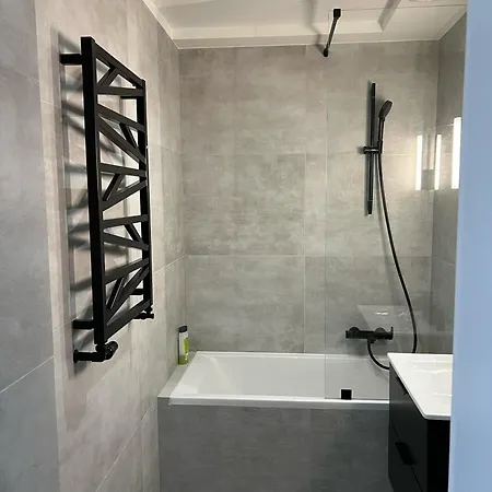 Nowoczesna Kawalerka Przy Rynku Apartmán *